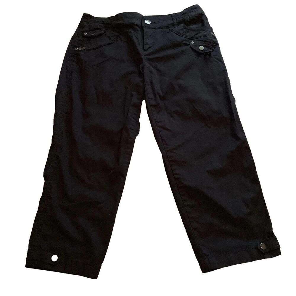 👖🖤Style & Co - Size 8 Black Cropped Pants